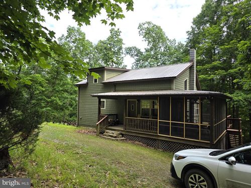 565 Scarlet Tanager Trl, FRANKLIN, WV, 26807 | Card Image