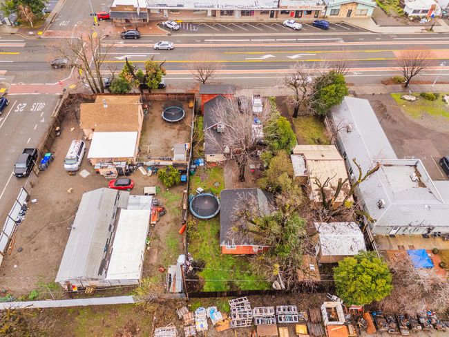 7884 State Highway 99 E, House other with 1 bedrooms, 1 bathrooms and null parking in Los Molinos CA | Image 19