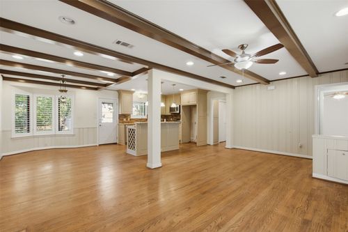 6445 Glennox Lane, Dallas, TX, 75214 | Card Image