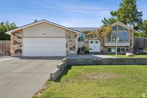 1760 E Sunrise Meadow Dr, Sandy, UT, 84093-2441 | Card Image