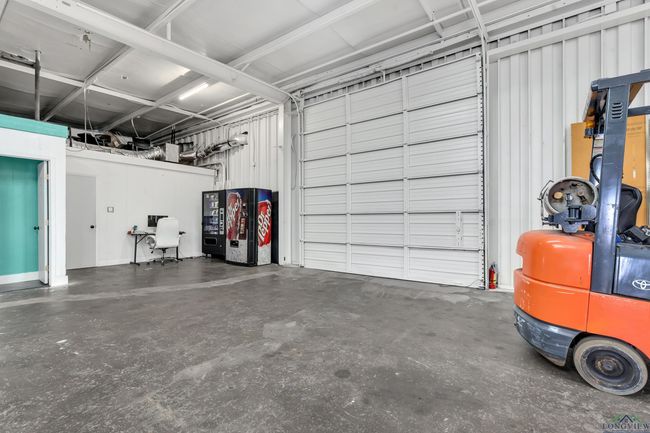 3012 W Loop 281, Home with 0 bedrooms, 0 bathrooms and null parking in Longview TX | Image 12