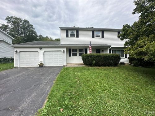 202 Thornton Cir S, Camillus, NY, 13031-1419 | Card Image