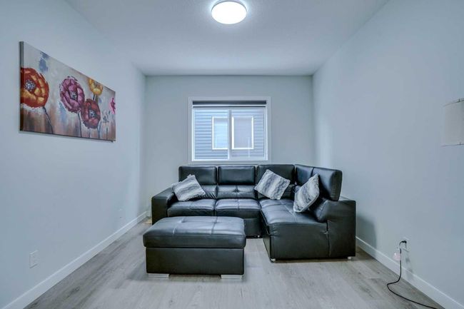 24 Corner Meadows Row Ne, House detached with 6 bedrooms, 3 bathrooms and 7 parking in Calgary AB | Image 17