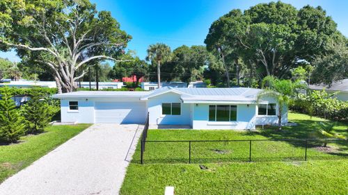 a-768 22nd Pl, Vero Beach, FL, 32960-5105 | Card Image