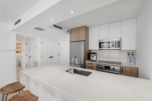 apt-321-345 Ocean Dr, Miami Beach, FL, 33139-6915 | Card Image