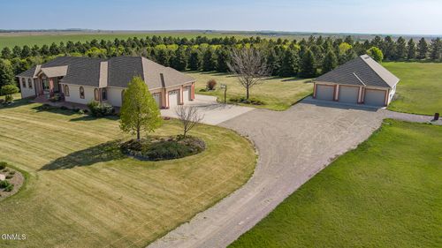 3505 66th St Ne, Bismarck, ND, 58503-8063 | Card Image