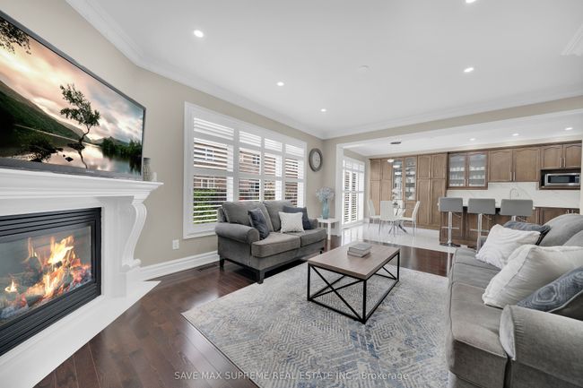 22 Constance St, House other with 6 bedrooms, 6 bathrooms and 5 parking in Brampton ON | Image 15