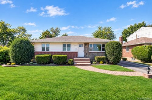 1839 Front St, East Meadow, NY, 11554-2433 | Card Image