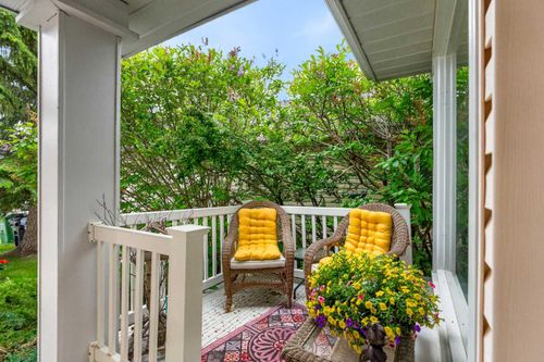 501 Coral Keys Villas Ne, Calgary, AB, T3J3L8 | Card Image