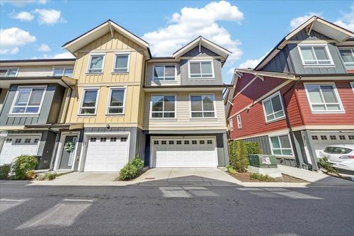 25-430 Duncan St, New Westminster, BC, V3M0M2 | Card Image