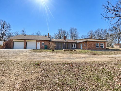 3894 Girlstown Rd, Mountain Grove, MO, 65711-2445 | Card Image