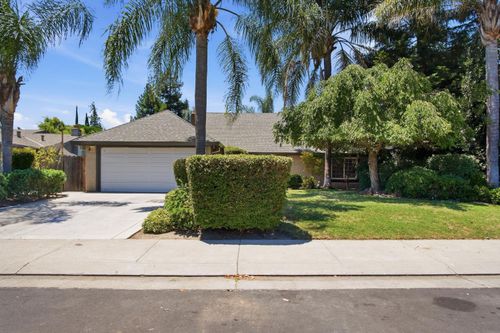 7006 Bridgeport Circle, Stockton, CA, 95207 | Card Image