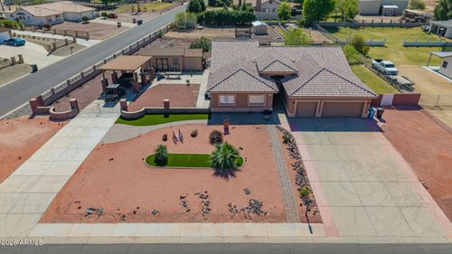 10535 W San Miguel Ave, Glendale, AZ, 85307-4028 | Card Image