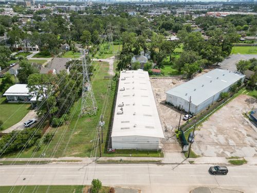 827 W 34th St, Houston, TX, 77018-6316 | Card Image