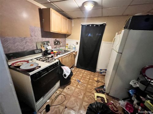 771 Robinwood Street, Pontiac, MI, 48340 | Card Image