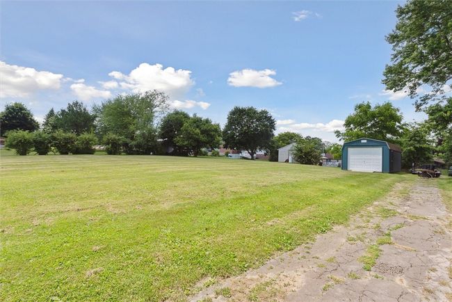 410 Blackhawk Rd, House other with 3 bedrooms, 2 bathrooms and 3 parking in Chippewa Twp PA | Image 32