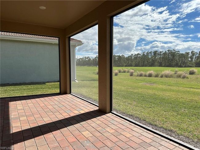 3400 Curry Palm Ln, House other with 4 bedrooms, 2 bathrooms and null parking in Fort Myers FL | Image 9