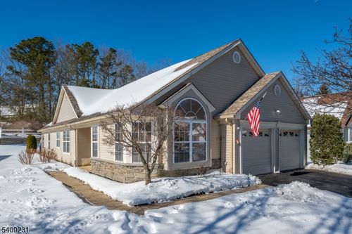 2890 Lenox St, Toms River, NJ, 08755-2549 | Card Image