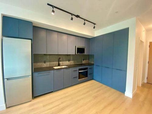 3075 Murray St, Port Moody, BC, V3H0N9 | Card Image