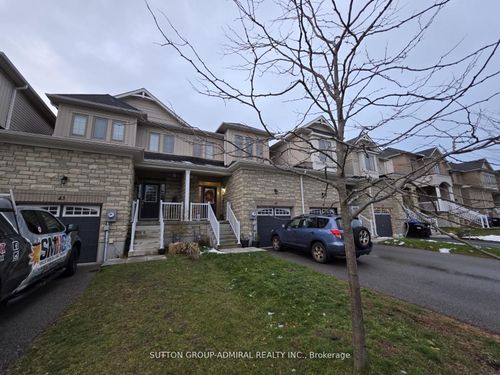 45 Greenwood Dr, Angus, ON, L0M1B5 | Card Image