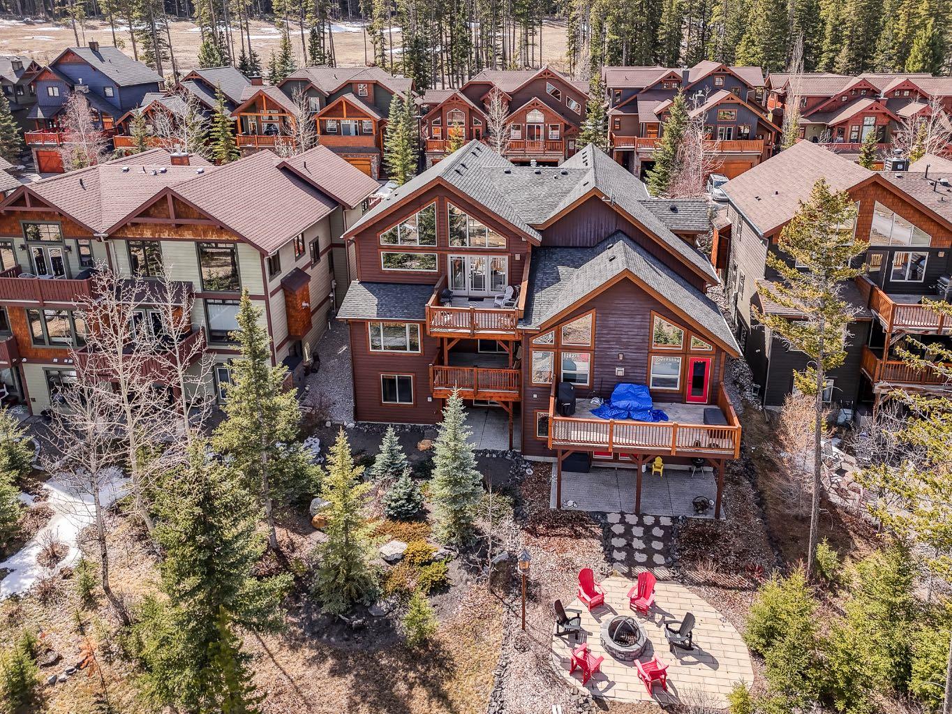 158 Hubman Landing, Home with 4 bedrooms, 3 bathrooms and 4 parking in Canmore AB | Image 39