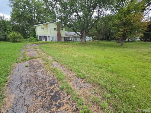 3172 Zoeller Rd, Alden, NY, 14004-9621 | Card Image
