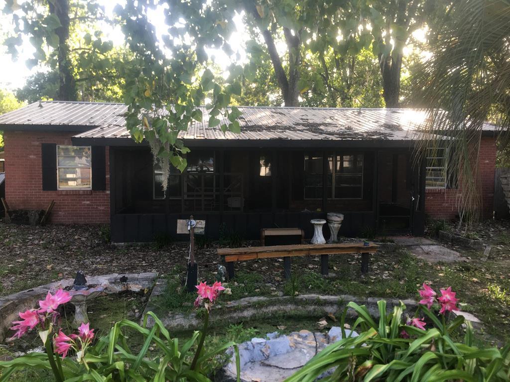 819th St, Old Town, FL 32680