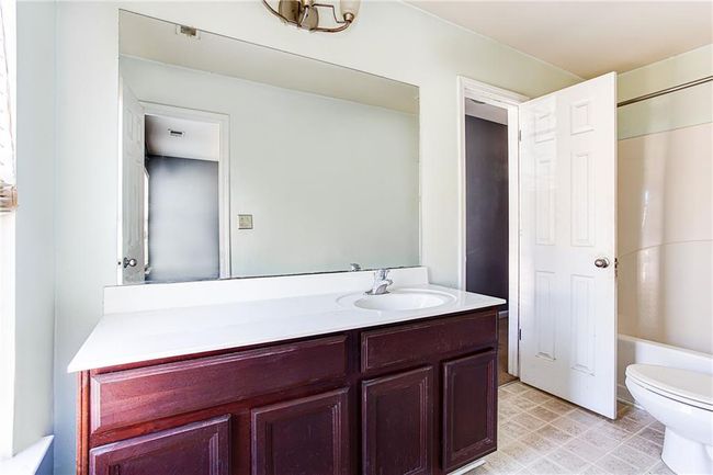 3392 Sable Elm Ct, Townhouse with 3 bedrooms, 3 bathrooms and null parking in South Fulton GA | Image 13