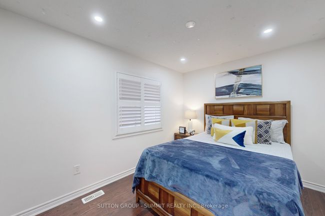 1558 Clitherow St, House other with 4 bedrooms, 3 bathrooms and 1 parking in Milton ON | Image 34