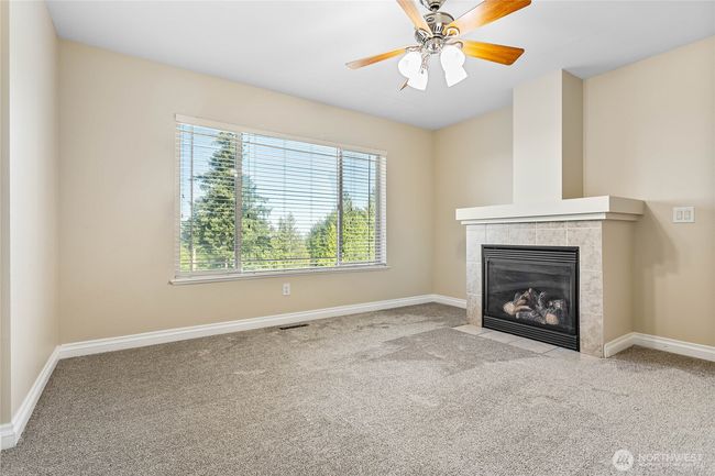 Living Room | Image 6