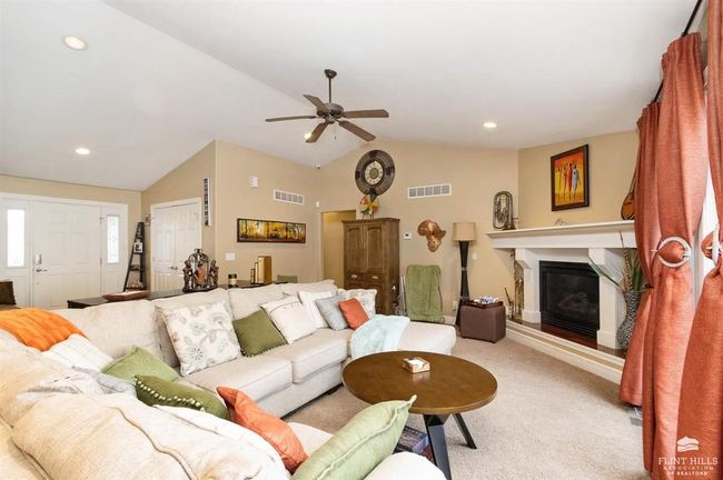 6125 Brookes Way, House other with 4 bedrooms, 3 bathrooms and null parking in Manhattan KS | Image 10