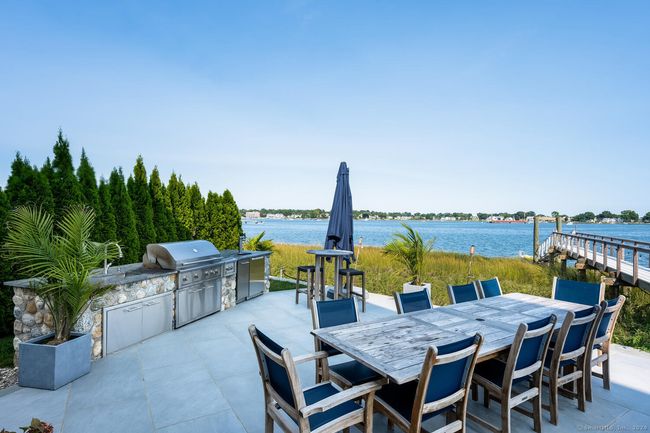 72 Shorefront Park, House other with 4 bedrooms, 7 bathrooms and 2 parking in Norwalk CT | Image 5