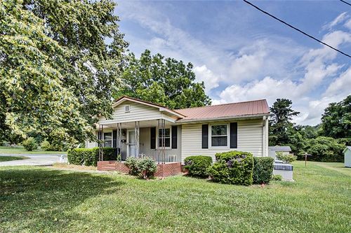507 E Presnell St, Asheboro, NC, 27203-4814 | Card Image