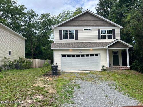 1050 W Indiana Ave, Southern Pines, NC, 28387-4528 | Card Image