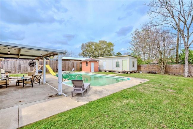 391 Roberts Ave, House other with 3 bedrooms, 2 bathrooms and null parking in Bridge City TX | Image 27