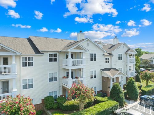 19747 Deer Valley Dr, Cornelius, NC, 28031-5671 | Card Image