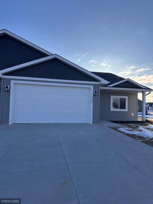 1206 Poppy Ct, New Richmond, WI, 54017-7719 | Card Image