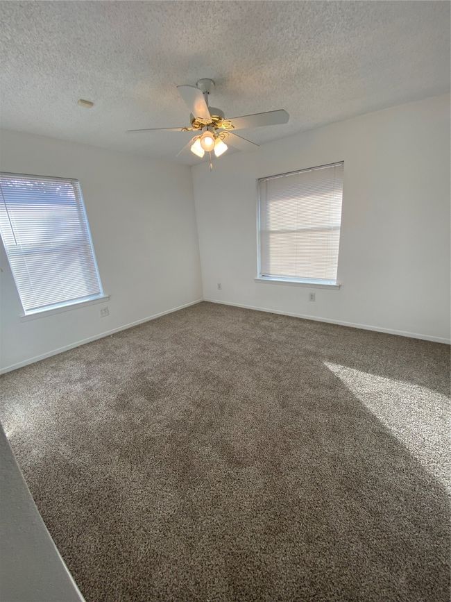 BEDROOM WITH NEW CARPET | Image 11