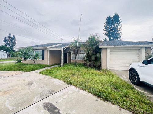 3448 Springfield Dr, HOLIDAY, FL, 34691-1305 | Card Image