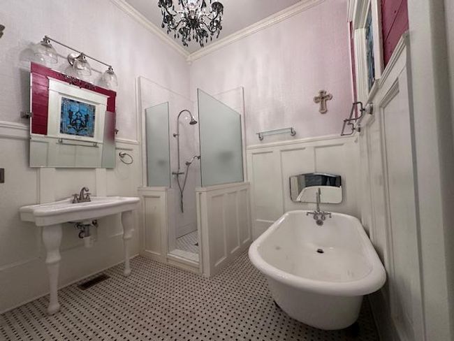 2311 30 Th St, House other with 5 bedrooms, 4 bathrooms and 4 parking in Snyder TX | Image 14