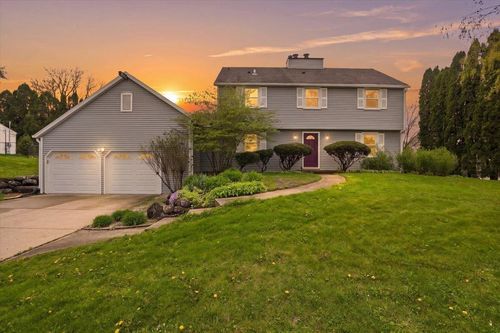 2830 Grandview Boulevard, MADISON, WI, 53713 | Card Image