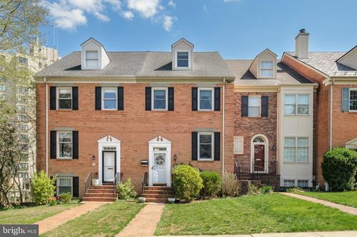 1006 N Broom St, WILMINGTON, DE, 19806-4514 | Card Image