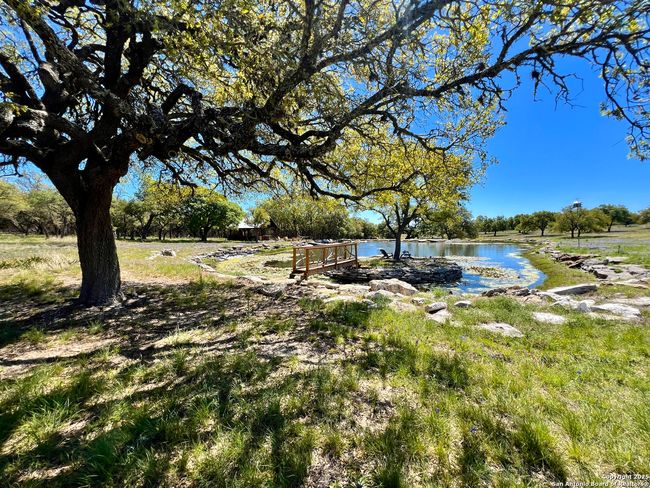 163 Northridge Dr W, House other with 2 bedrooms, 3 bathrooms and null parking in Mountain Home TX | Image 19