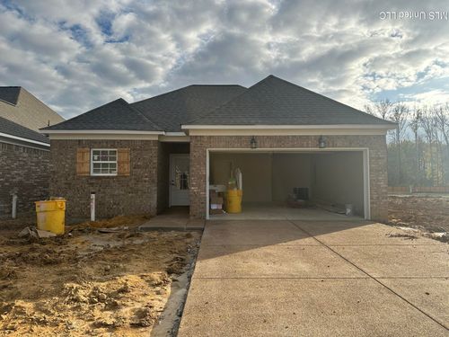 251 Flower Garden Drive, Southaven, MS, 38671 | Card Image