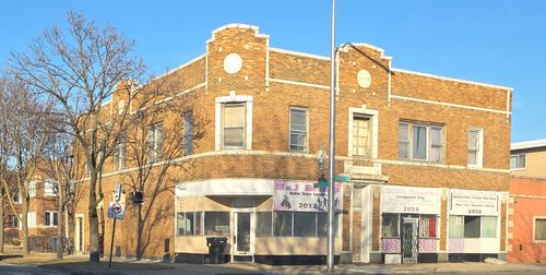 2032 E 79th Street, Chicago, IL, 60649 | Card Image