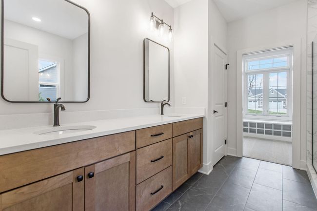 16-web-or-mls-13085-boulderway-trail | Image 20