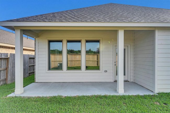 738 Mockingbird Passage Dr, House other with 3 bedrooms, 2 bathrooms and 2 parking in Beasley TX | Image 37