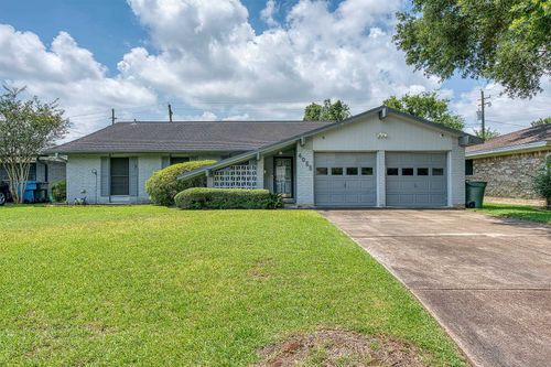 4055 Diane Dr, Beaumont, TX, 77706 | Card Image