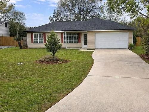 31 Stevens Dr, Midway, FL, 32343-2673 | Card Image