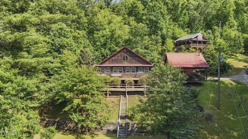 2210 Norris Rd, Butler, TN, 37640-7820 | Card Image